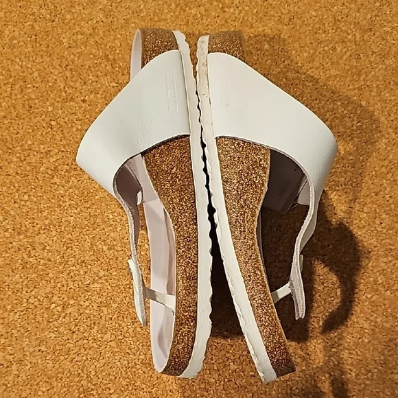 BIRKENSTOCK Sandals - Picture 7 of 9